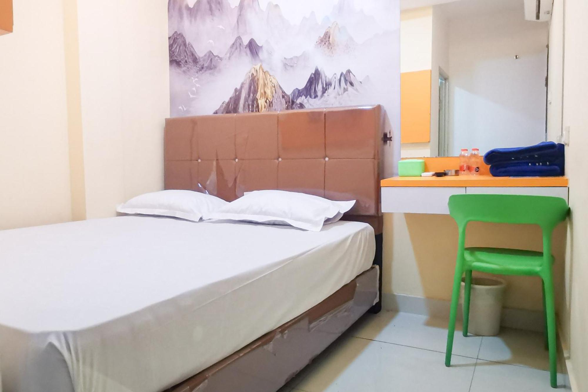 Tng Hotel Redpartner Giacarta Esterno foto